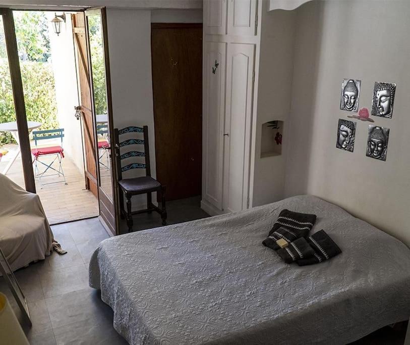 Charmant Rez De Villa Climatise Renove, 90M2 Avec Parking Cassis Exterior photo